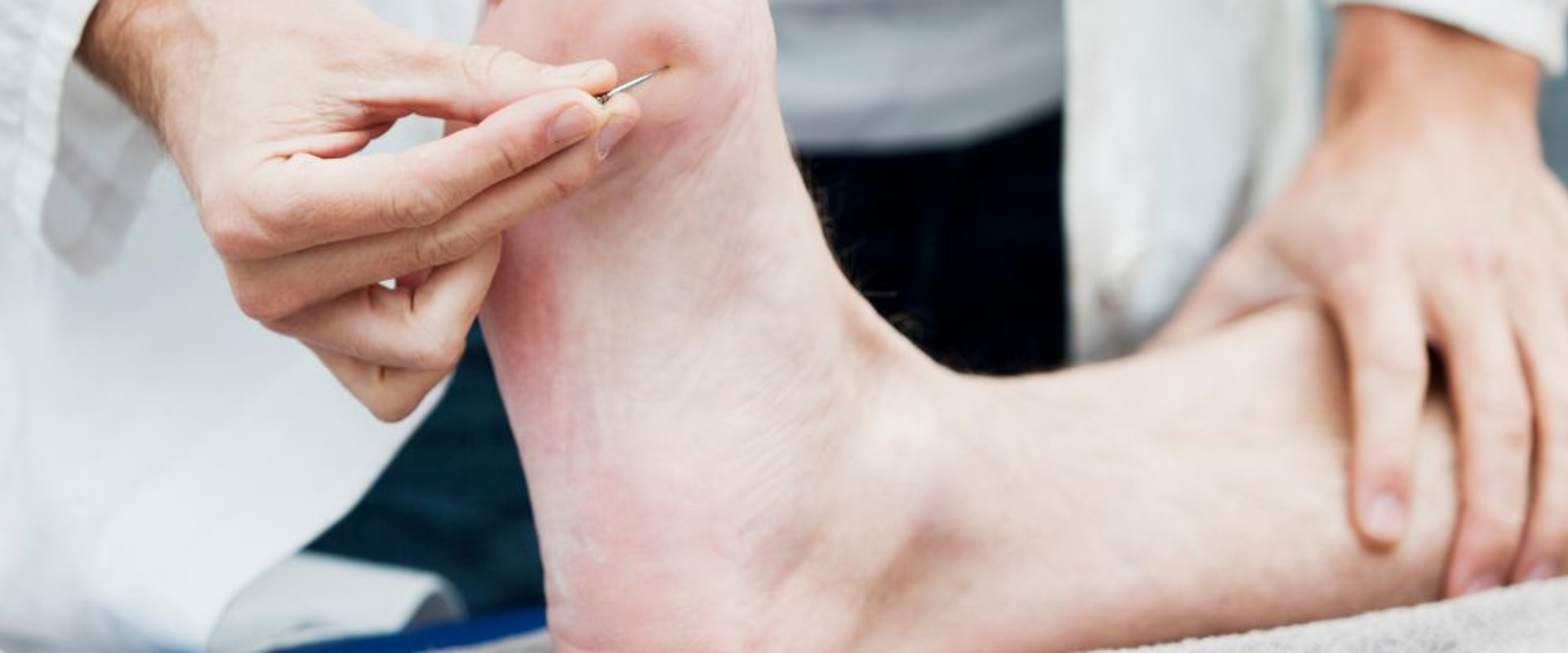 Expert Insights: The Vital Role of a Podiatrist in Diagnosing and Treating Foot Problems